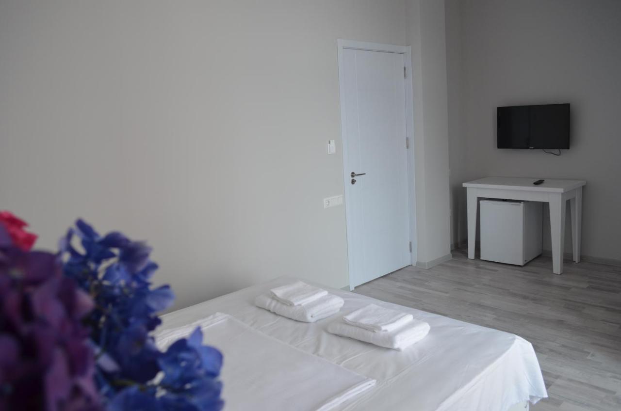 Guest House Madonna Кобулеті Екстер'єр фото