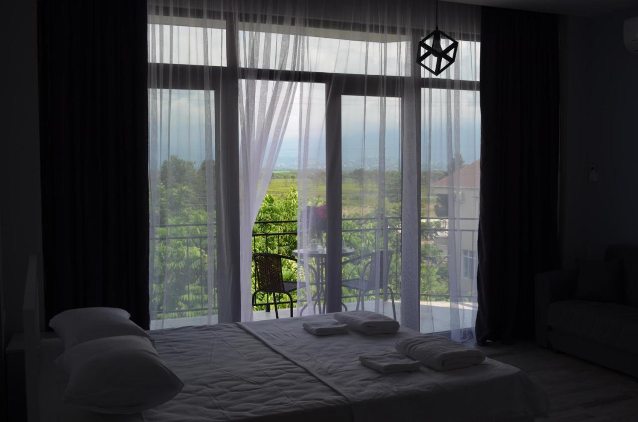Guest House Madonna Кобулеті Екстер'єр фото