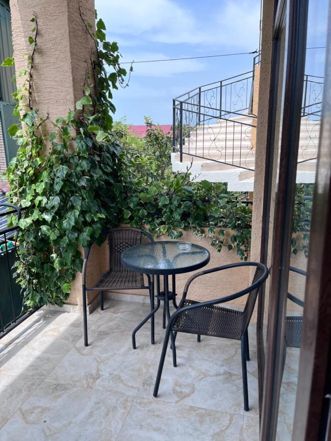 Guest House Madonna Кобулеті Екстер'єр фото