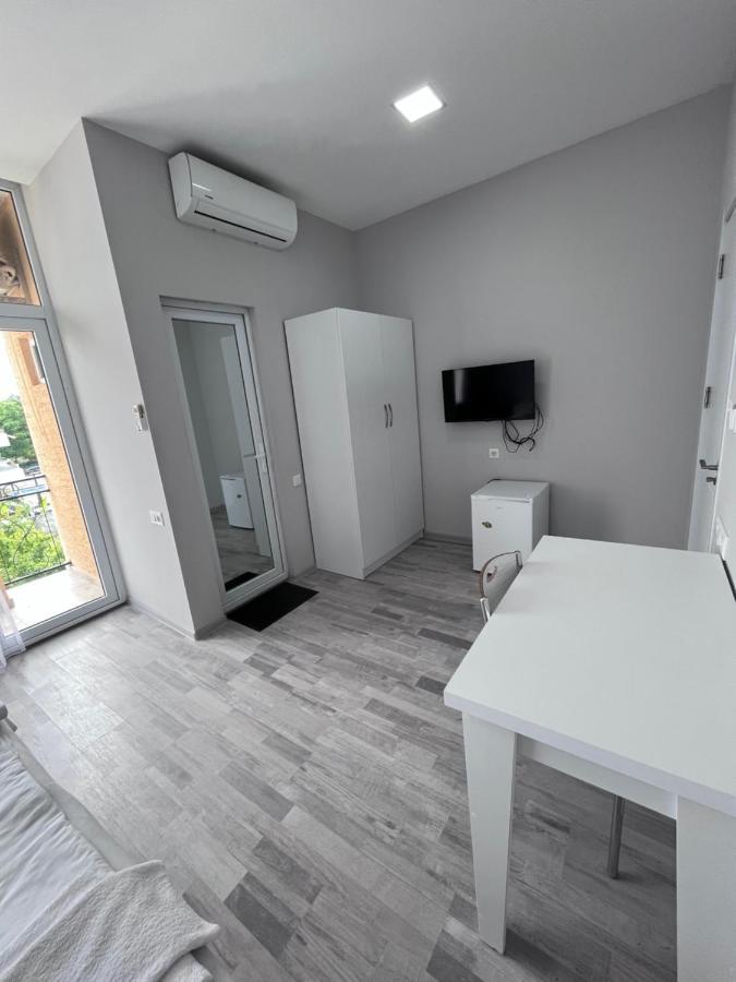 Guest House Madonna Кобулеті Екстер'єр фото