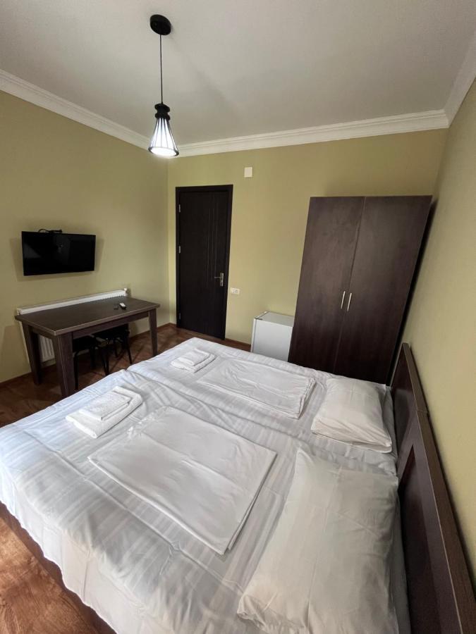 Guest House Madonna Кобулеті Екстер'єр фото